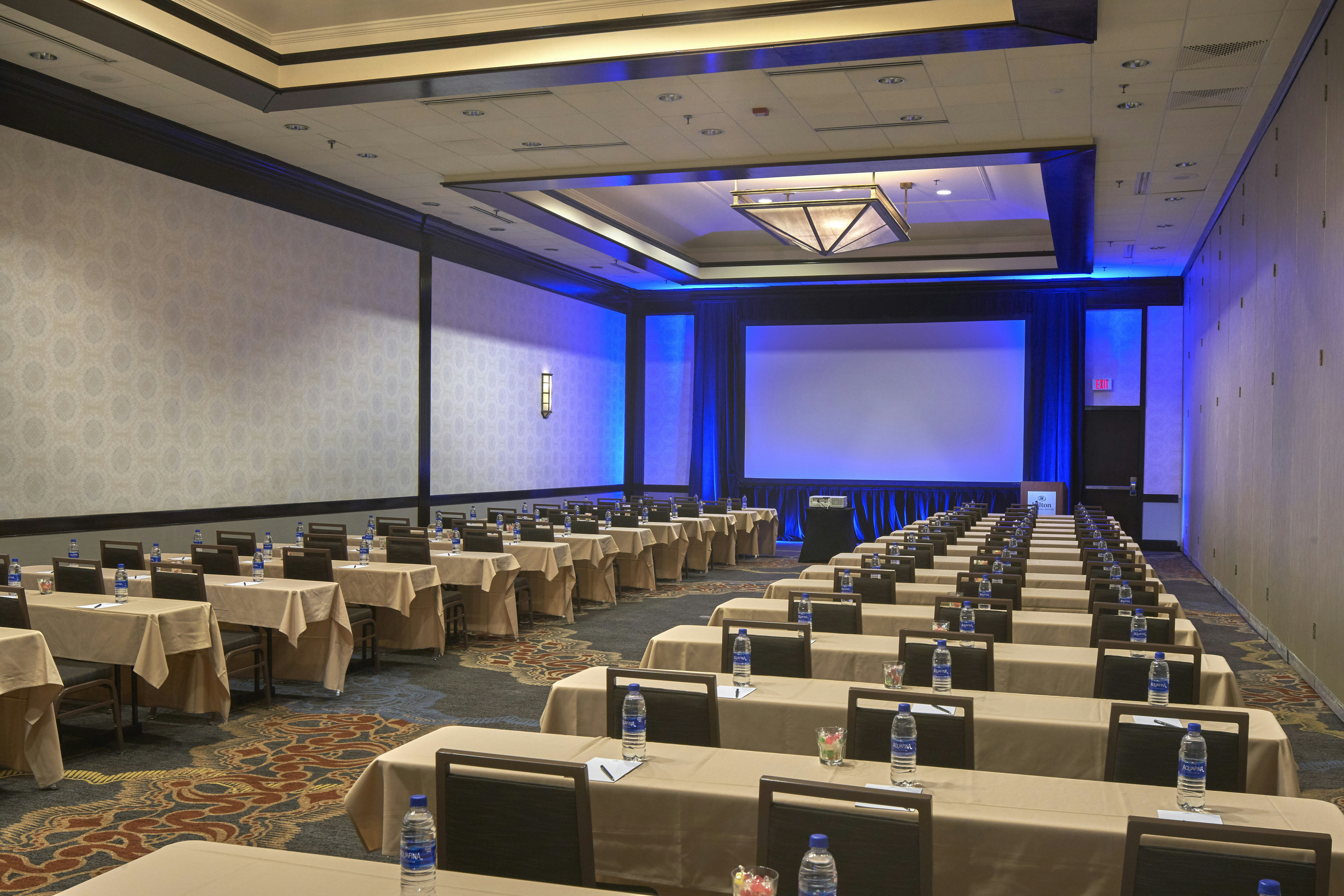 Hilton Raleigh North Hills 48/54