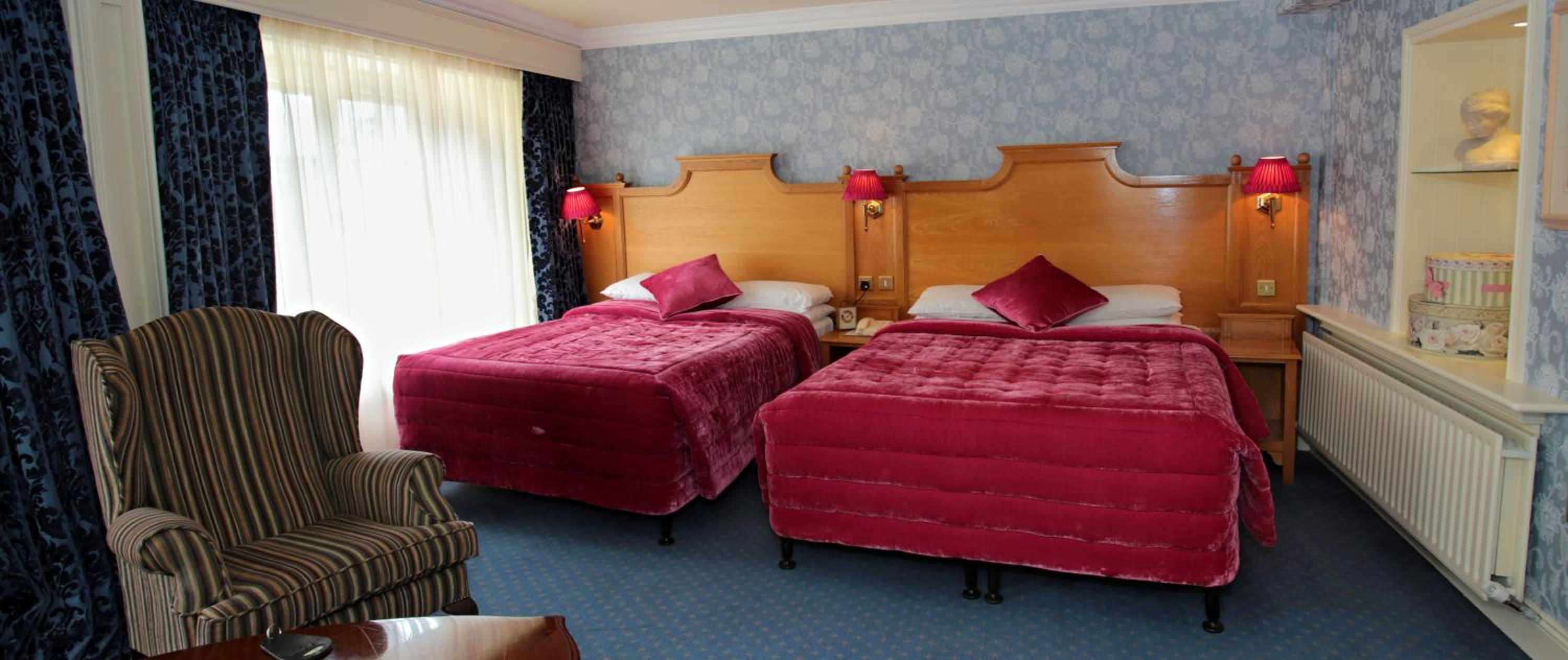 SUPERIOR, TWIN BEDS