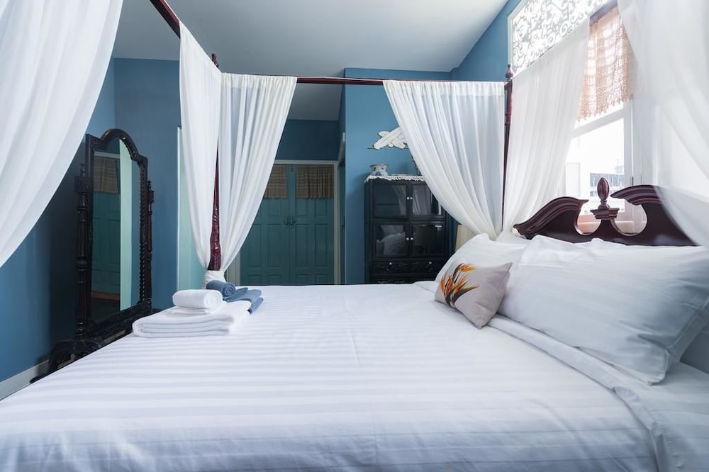 The Unforgotten B&B 16/50