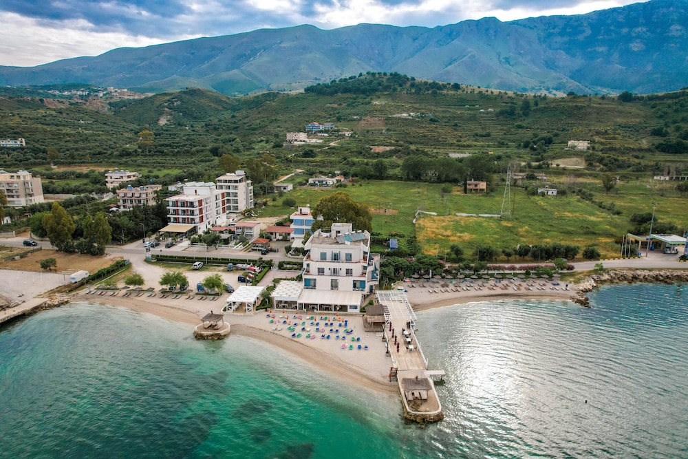 Grand Hotel Aita 38/49