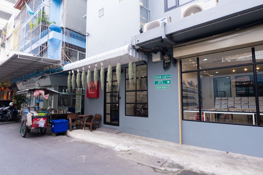 Pann Residence 38/39
