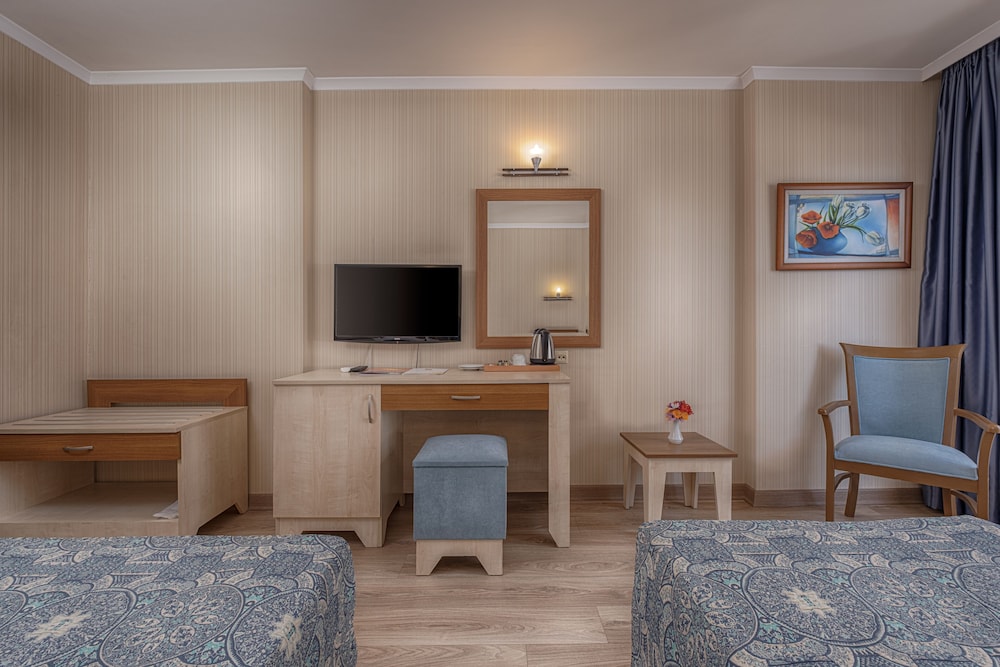 Stella Beach Hotel 53/62