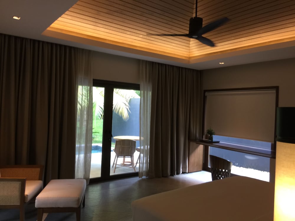 Amorita Resort 63/75