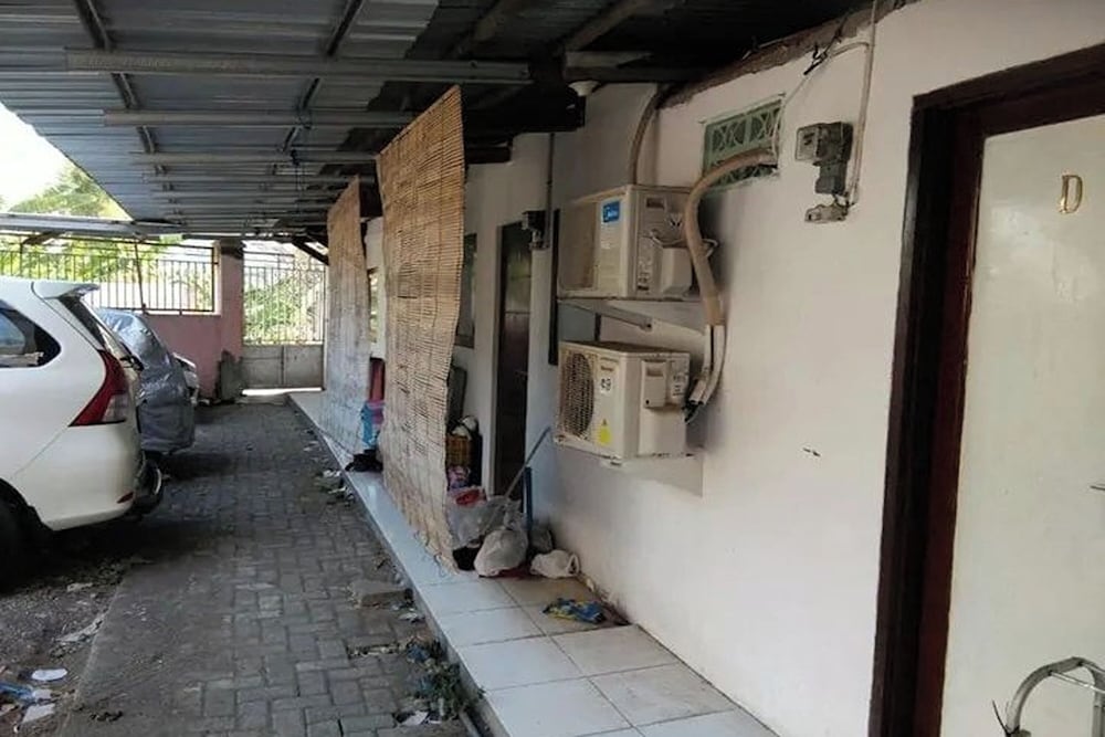 Kost 48 Surabaya 32/46