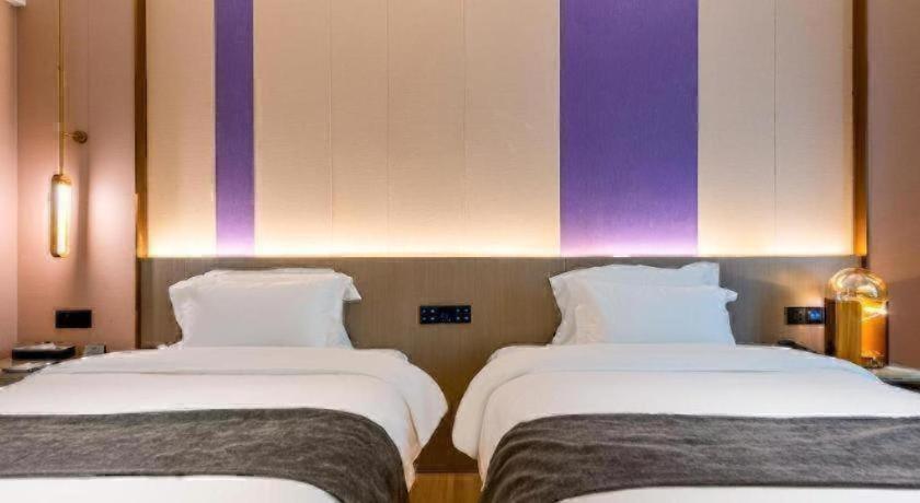 Lavande Hotel (Zhongshan Lihe Plaza) 24/44