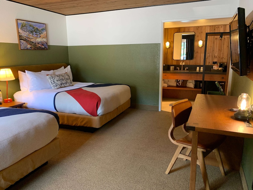 Station House Inn South Lake Tahoe 22/71