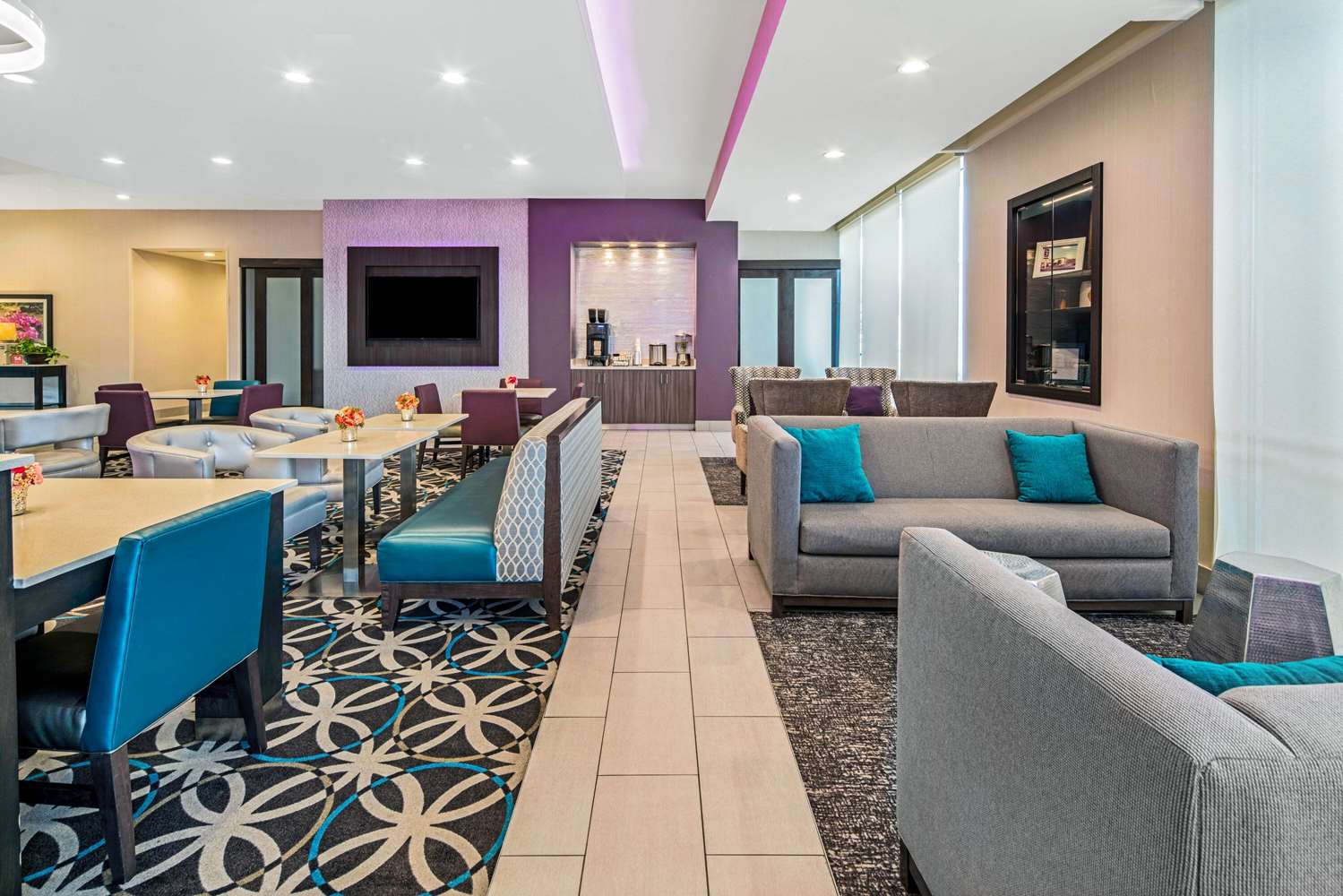 La Quinta Inn Suites By Wyndham Mcallen La Plaza Mall 37/62