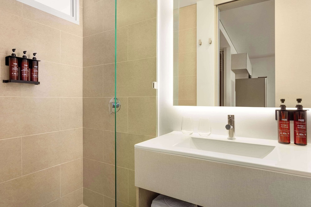 ECONOMY, STUDIO, KING BED, KITCHEN
