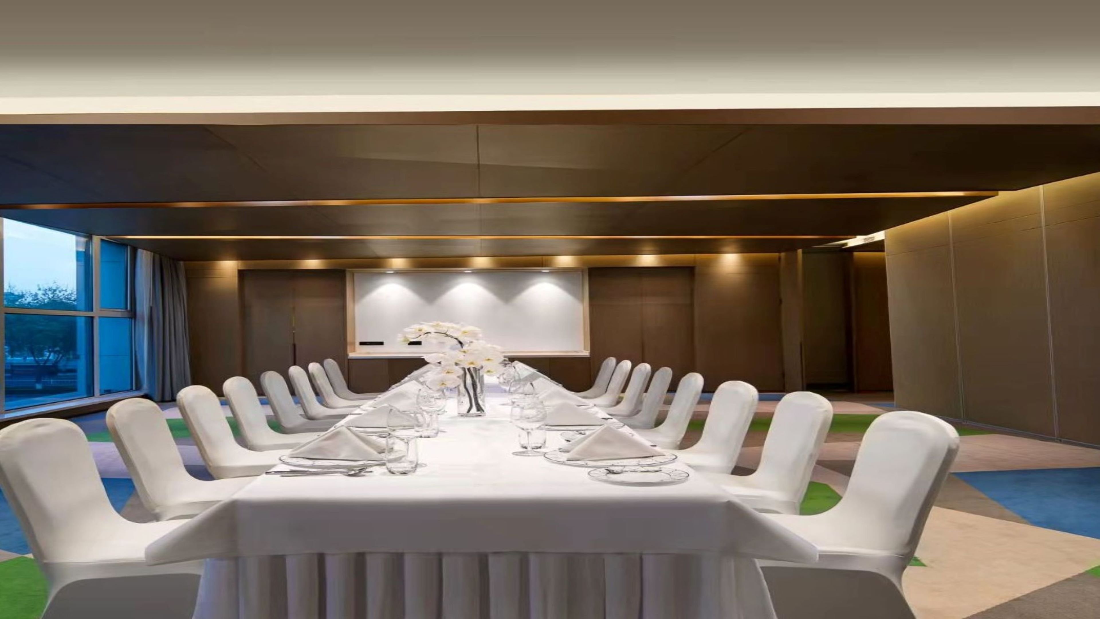 Holiday Inn & Suites Langfang New Chaoyang 31/33