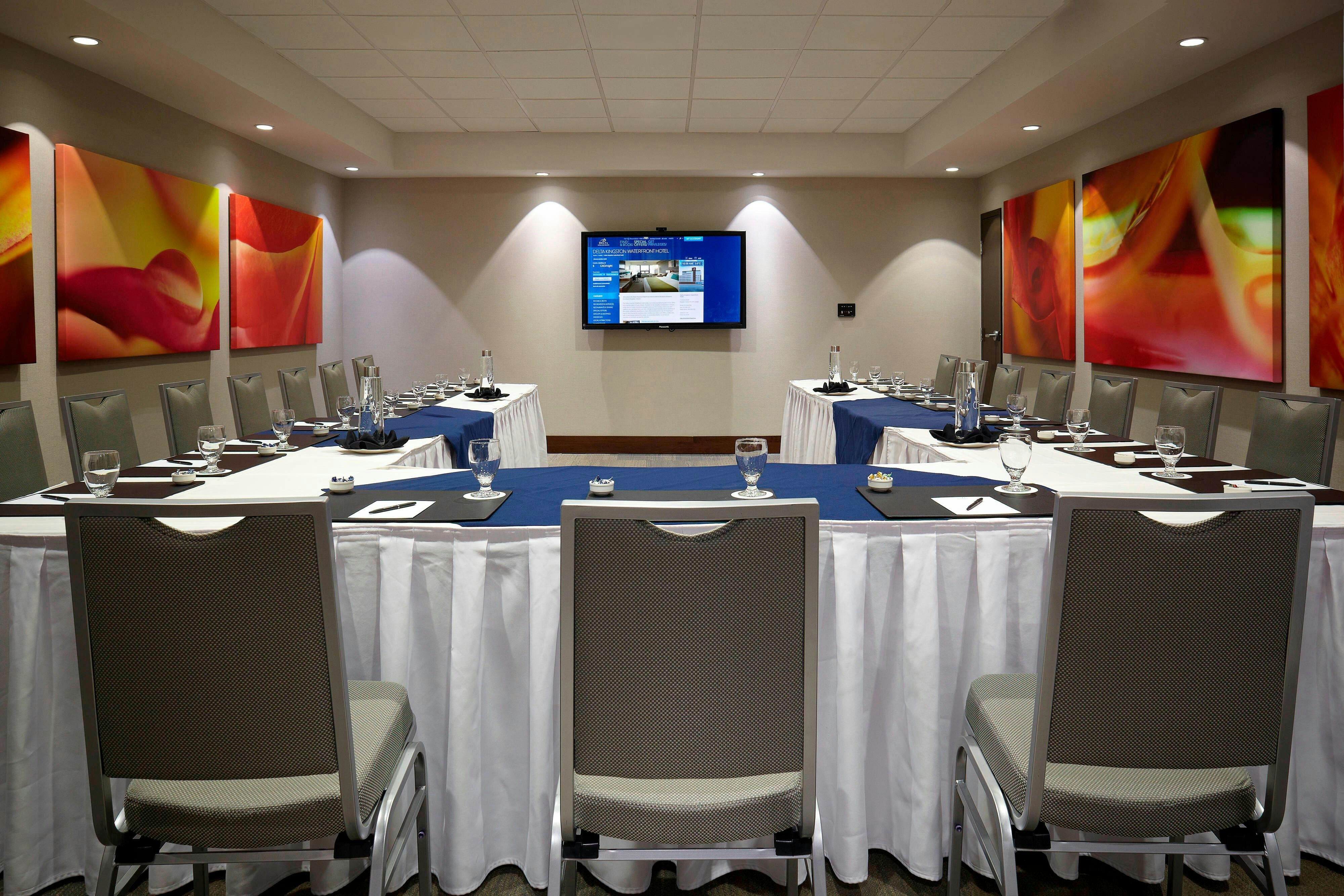 Delta Hotels By Marriott Kingston Waterfront 13/19