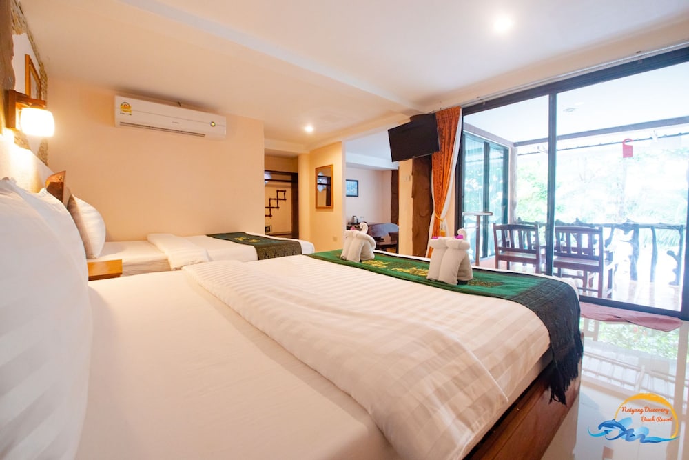 Naiyang Discovery Beach Resort 16/50