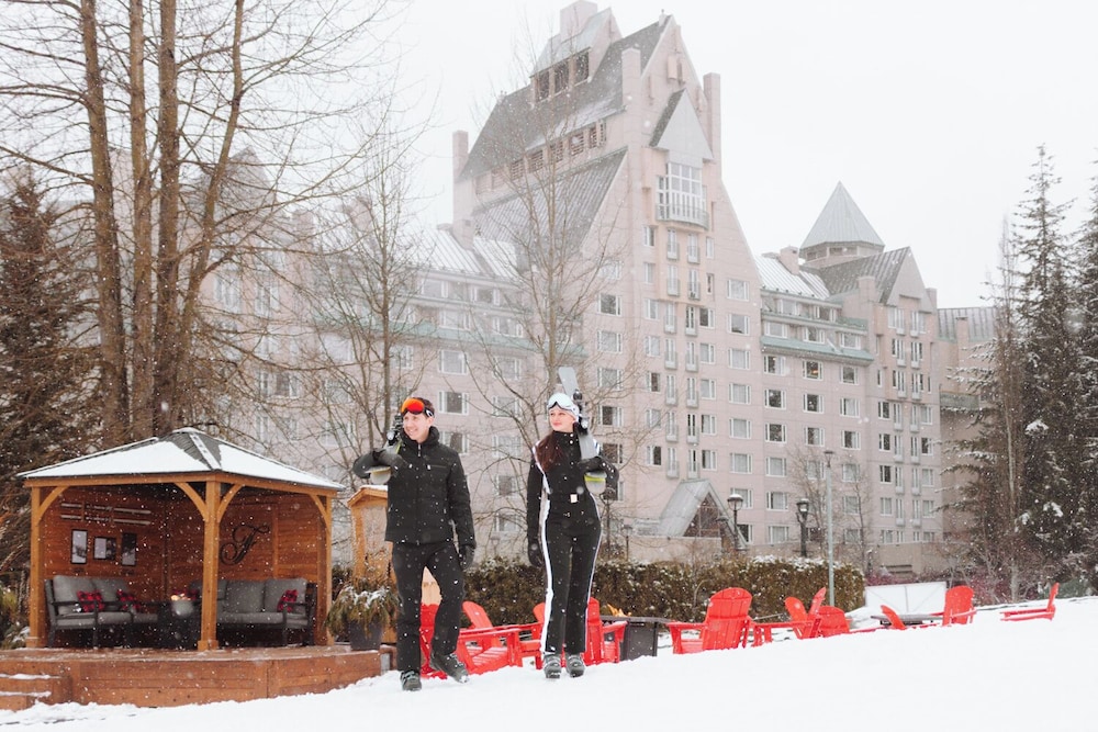 Fairmont Chateau Whistler Gold Experience 1/48