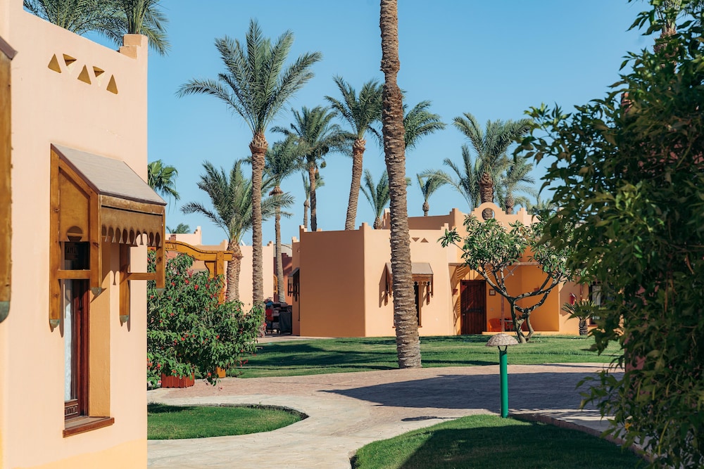 Nubian Village Hotel 61/70
