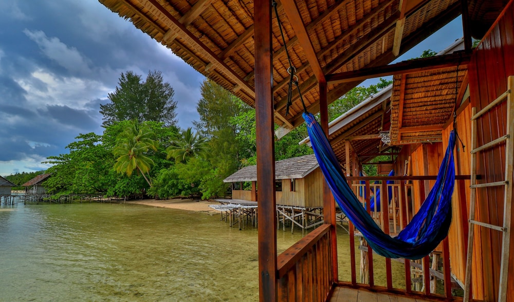 HamuEco Dive Resort Raja Ampat 18/45