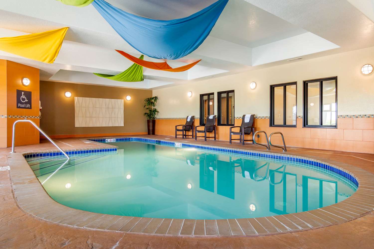 Comfort Inn and Suites Brighton Denver NE Medical Center 15/34