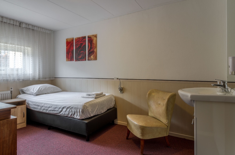 Hotel Pension Randenbroek 25/42