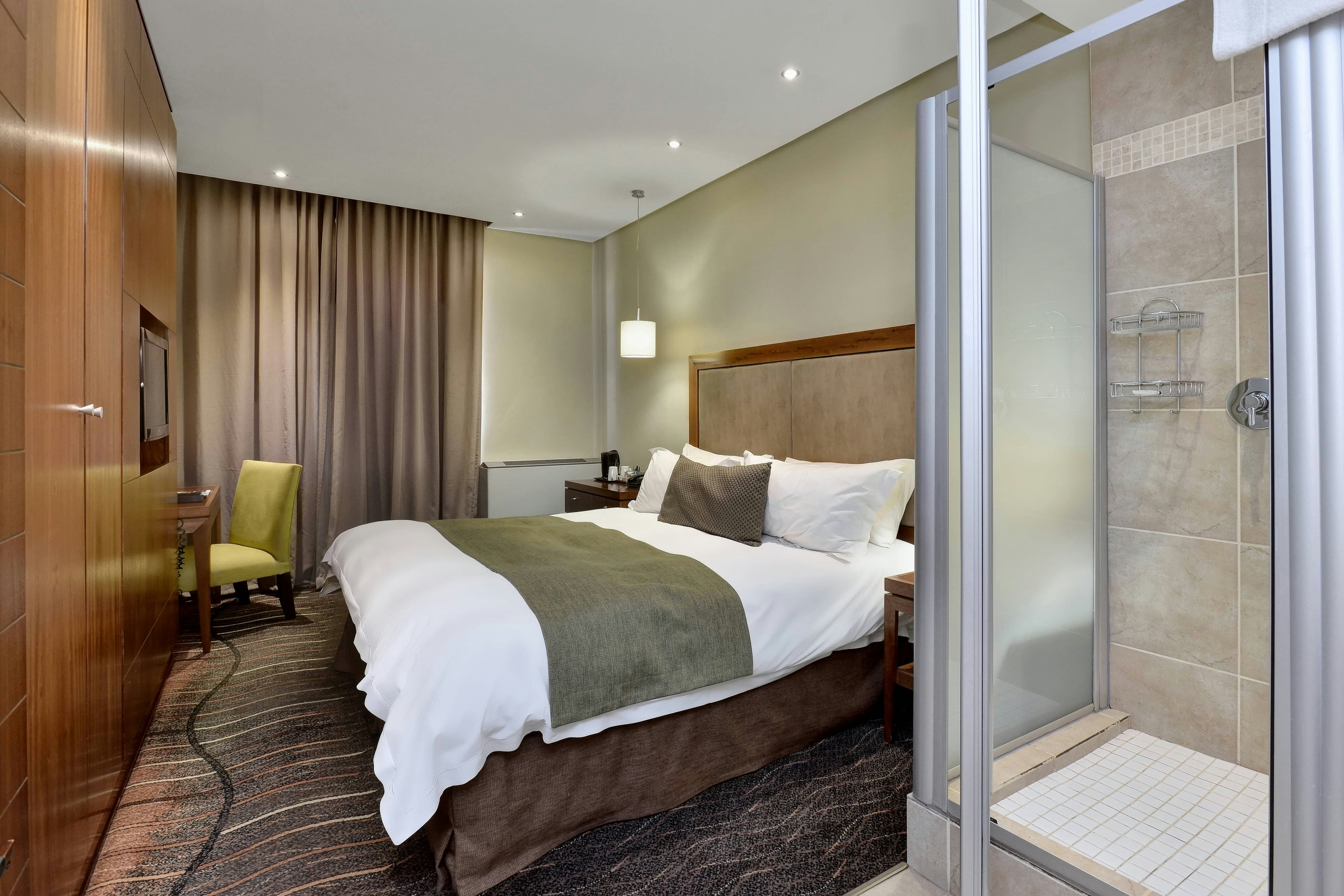Protea Hotel Clarens 45/65