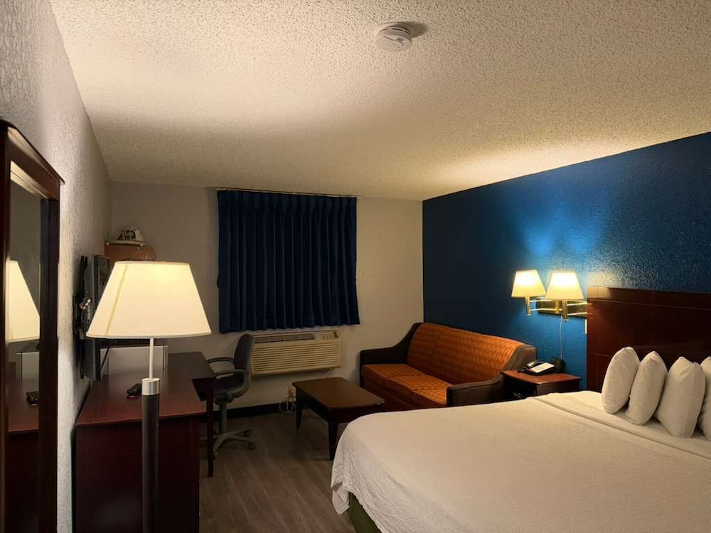 Corning Inn 36/48