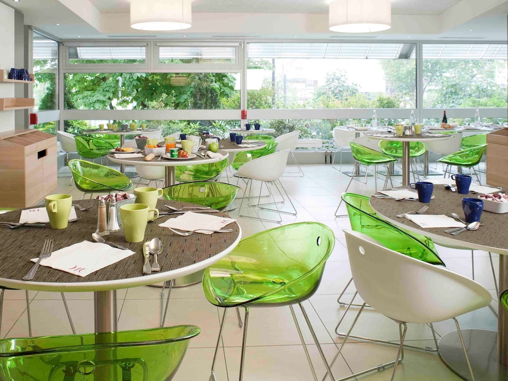 Mercure Paris Vaugirard Porte de Versailles 36/49