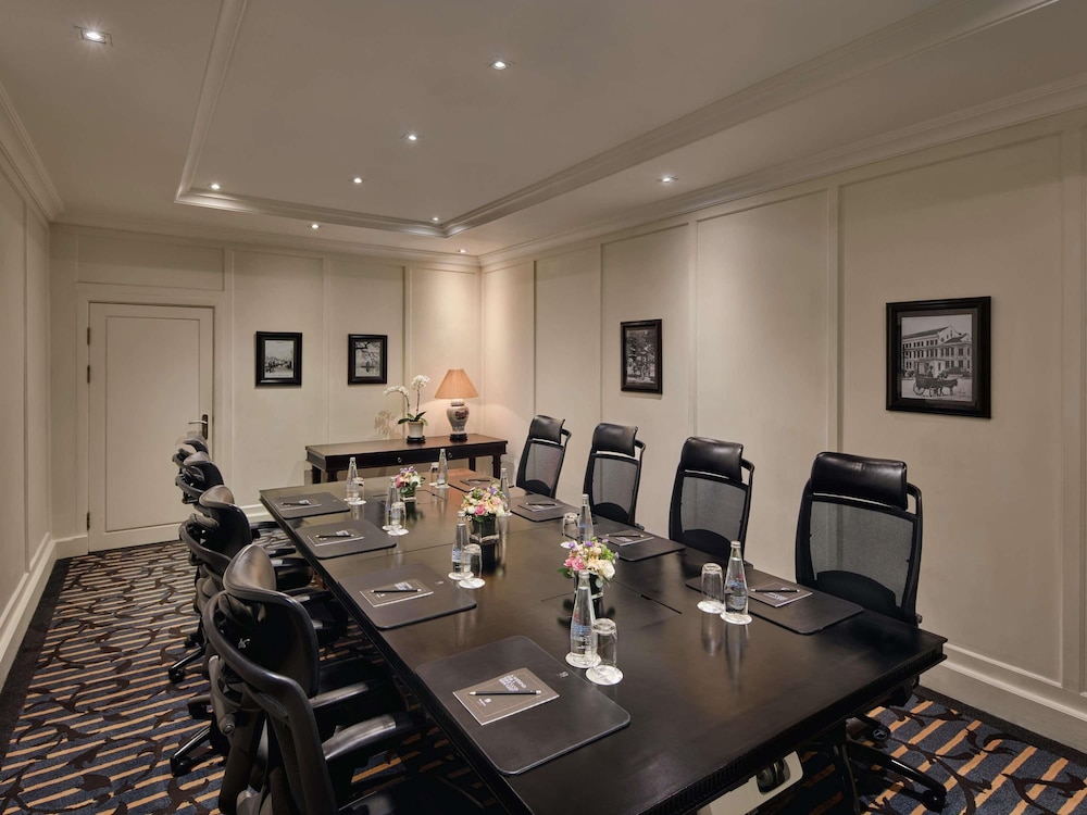 Sofitel Legend Metropole Hanoi Hotel 64/77