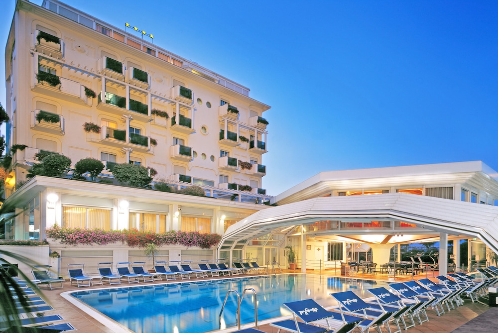 Atlantic Hotel Riccione 4/75