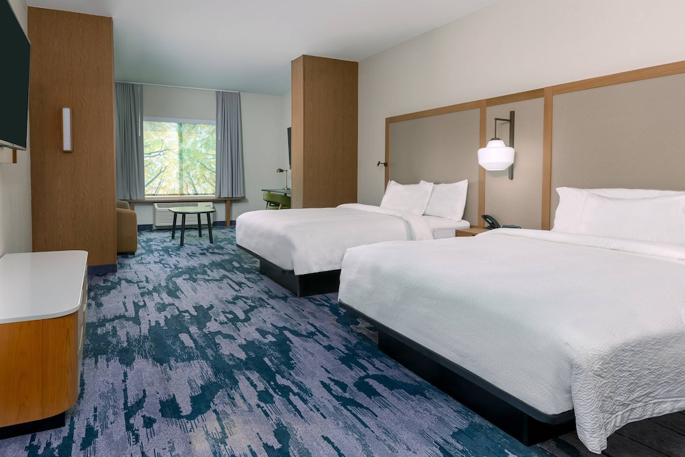 Fairfield Inn & Suites by Marriott Charlotte Monroe 9/28