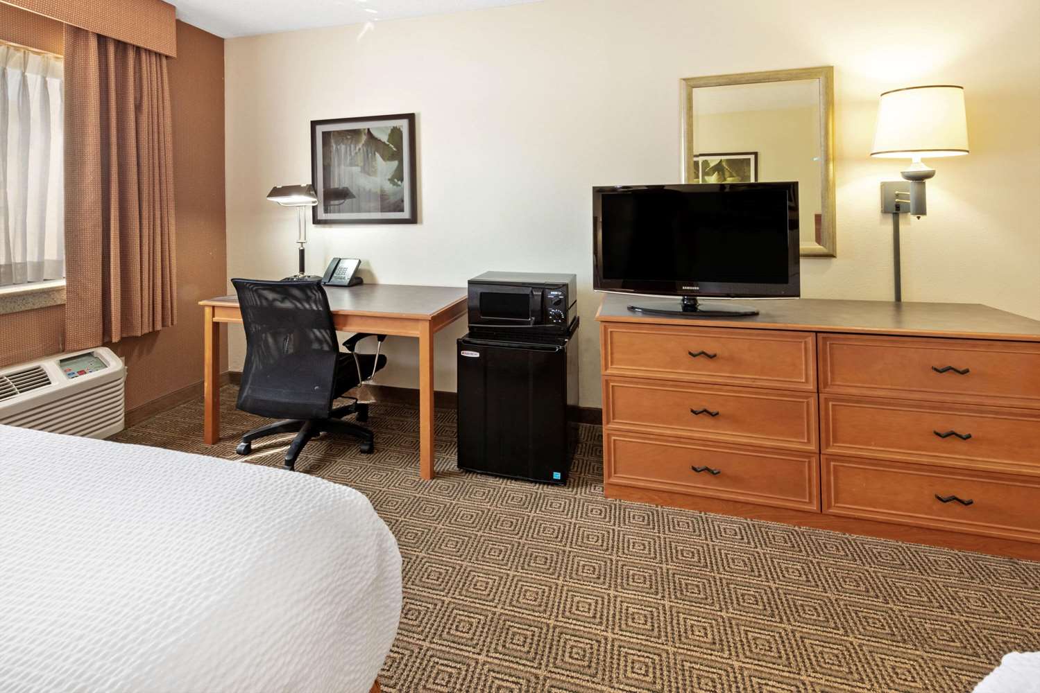 La Quinta Inn And Suites By Wyndham Tampa Brandon West 41/53