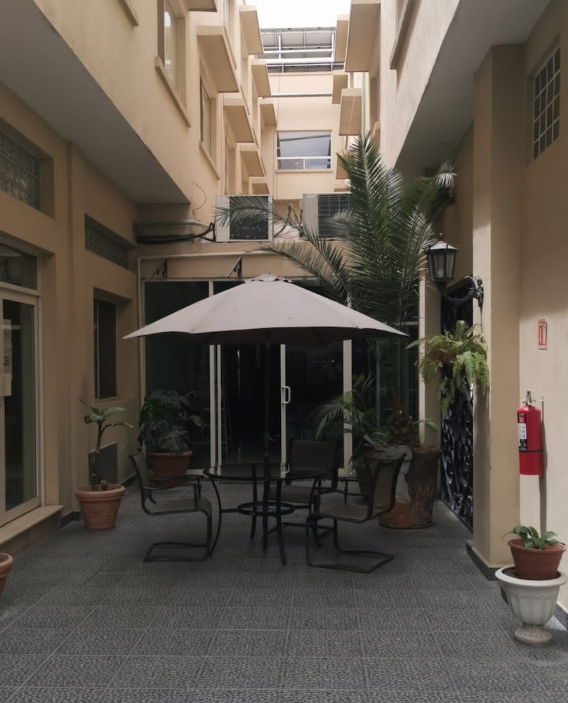 Hotel Savoy Express 4/47