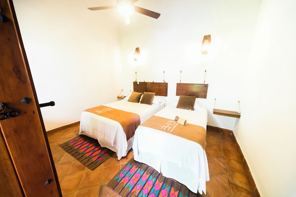 BOHEMIA HOTEL BOUTIQUE 24/50