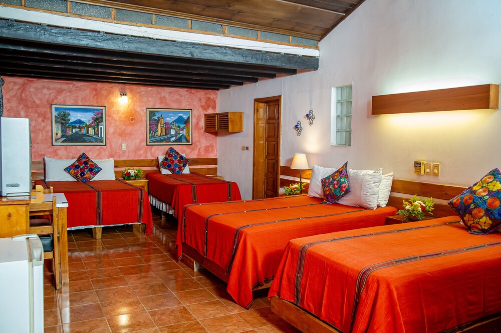 Hotel Panchoy 24/69