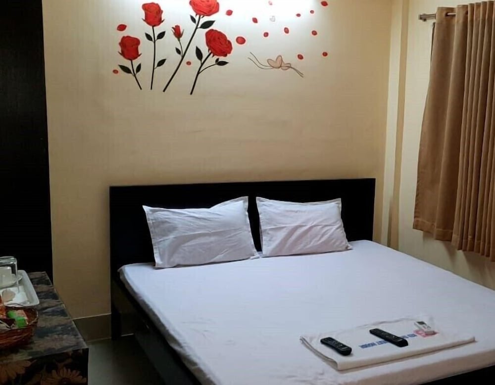The Salvation Army Red Shield Guest House 23/39