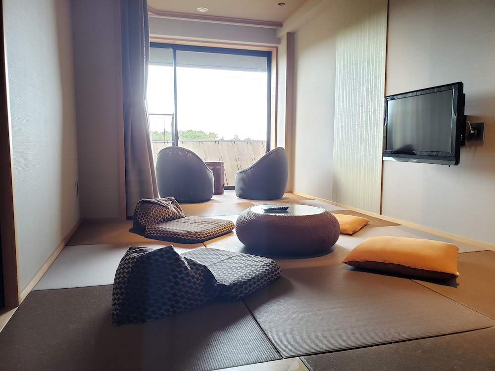 Hotel Laforet Shuzenji 18/72