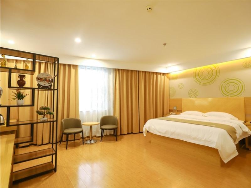 GreenTree Inn Yichun Development Zone Bus Terminal Express Hotel 10/28
