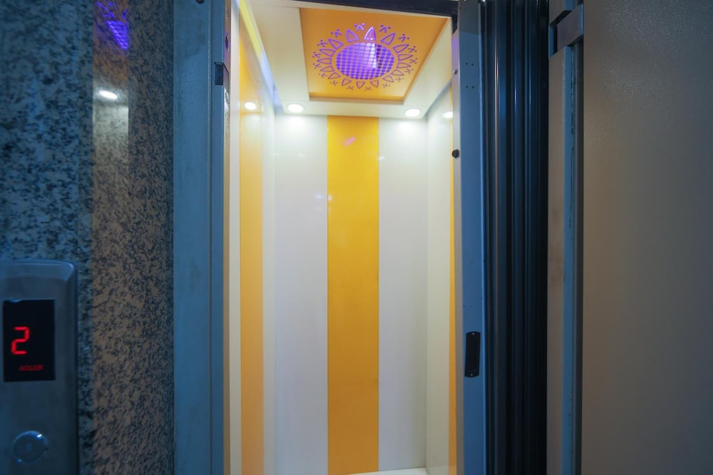 Balaji Residency 40/51