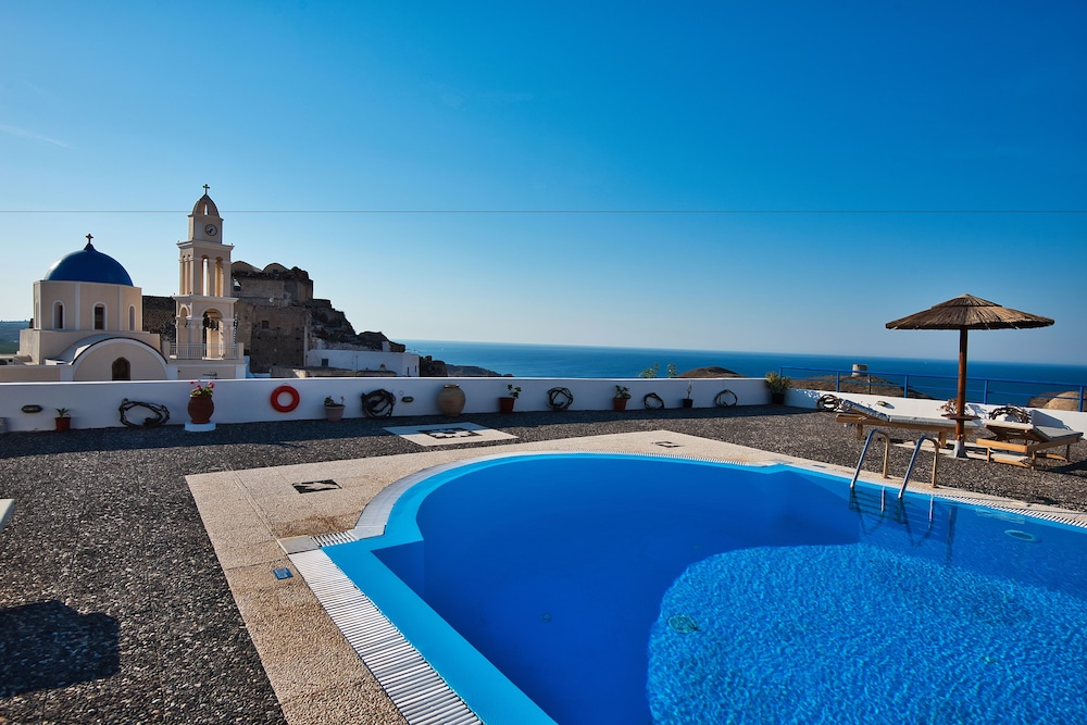 Thira S Dolphin Hotel 53/72