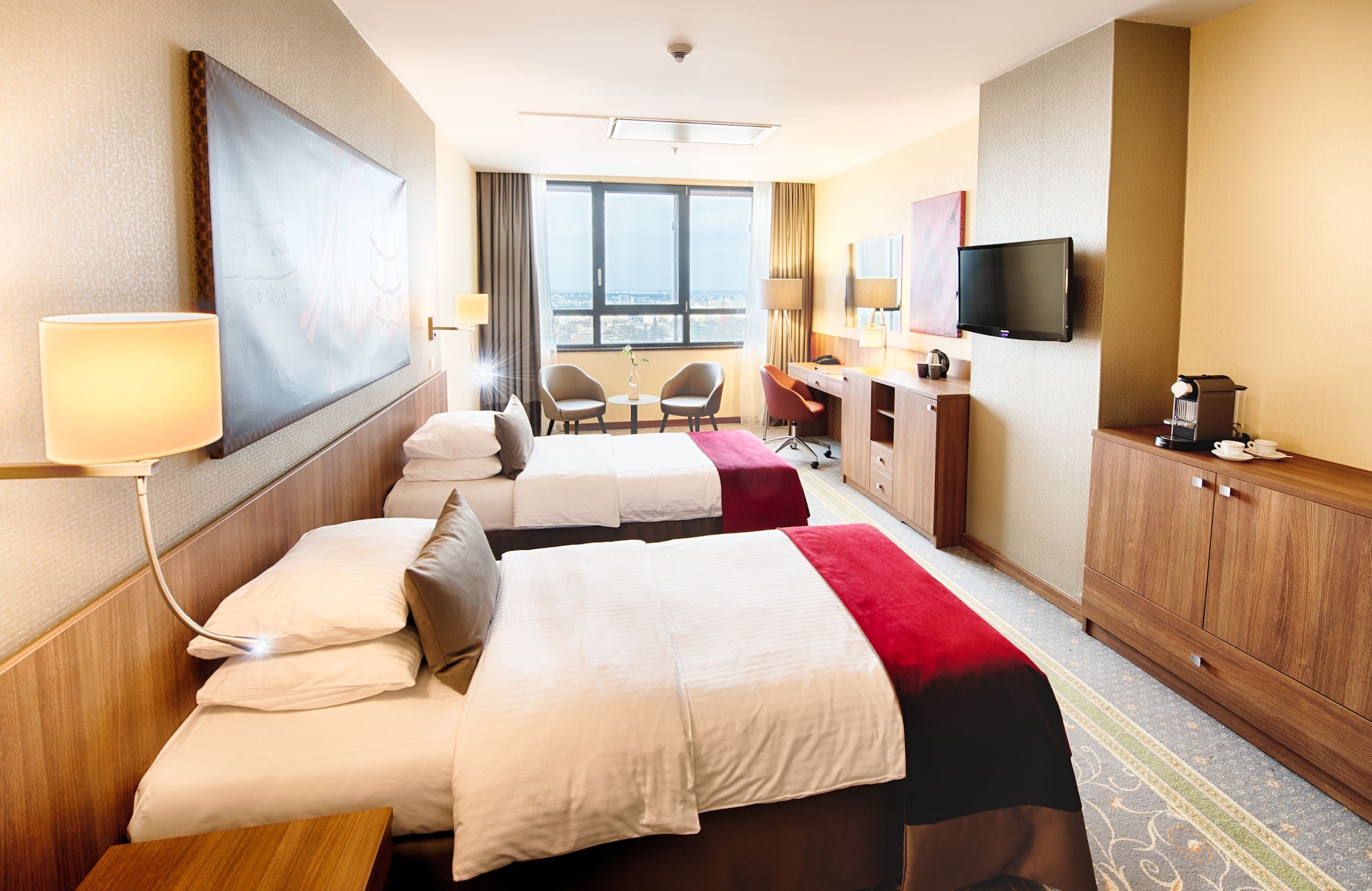 Deluxe, Queen Bed, Leonardo Royal Hotel Warsaw 4/10