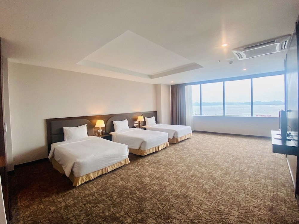 Muong Thanh Grand Ha Long 16/71