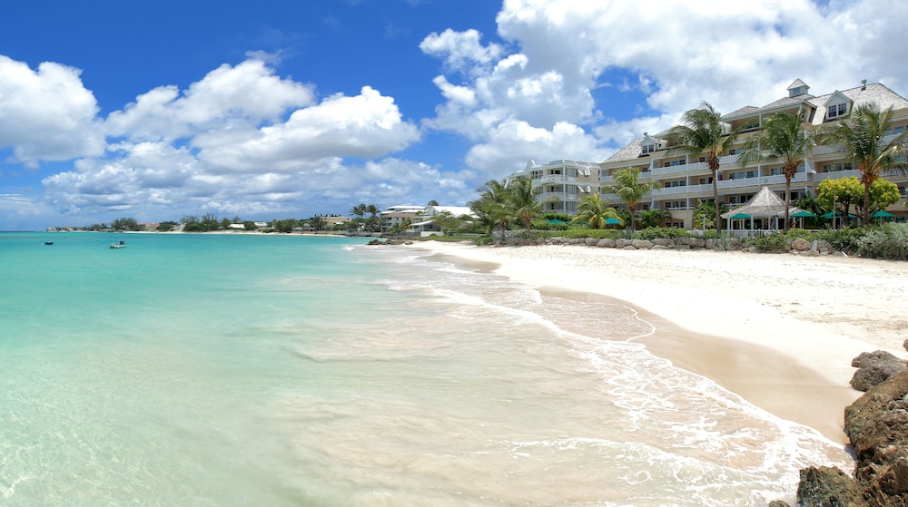 Coral Sands Beach Resort 16/27