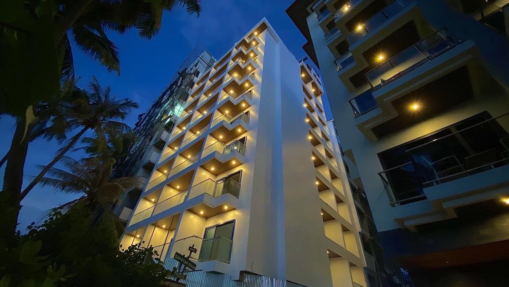 Kaani Palm Beach 4/61