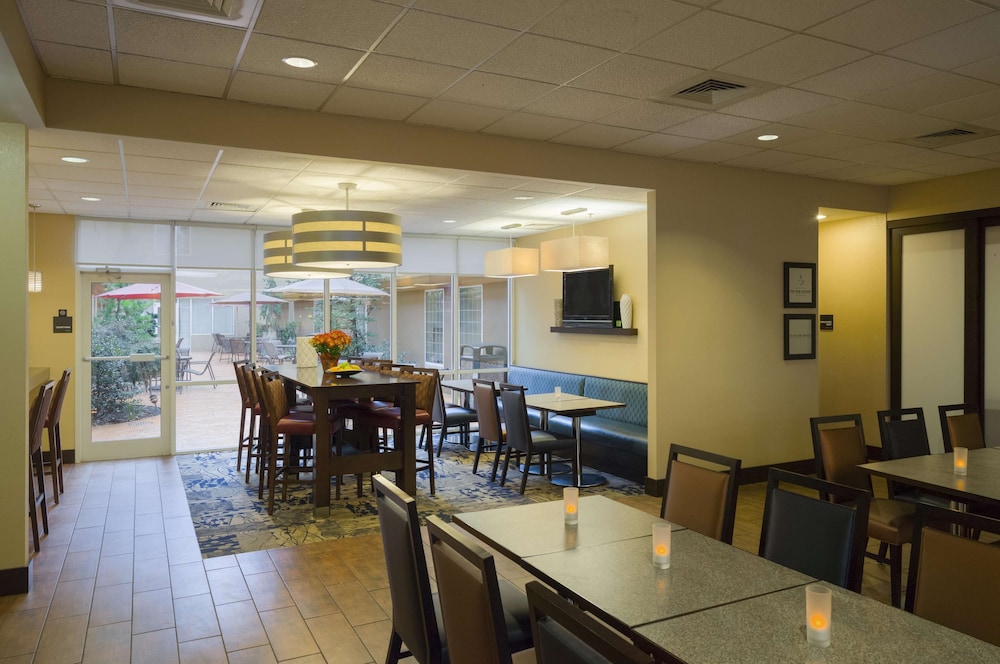 Hampton Inn And Suites Hershey 44/51