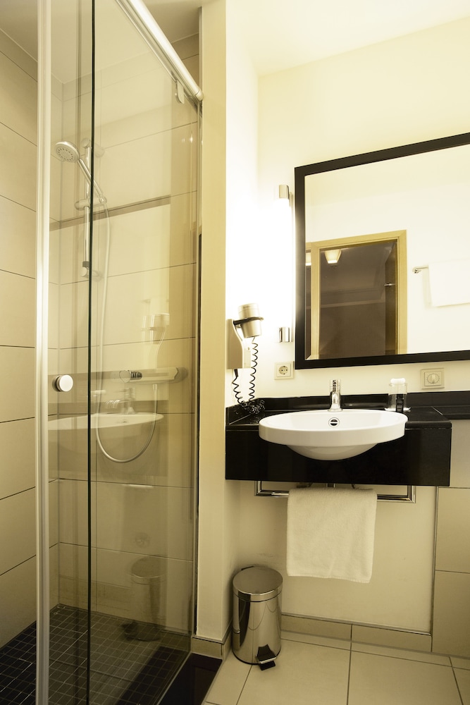 Townhouse Hotel 35/37