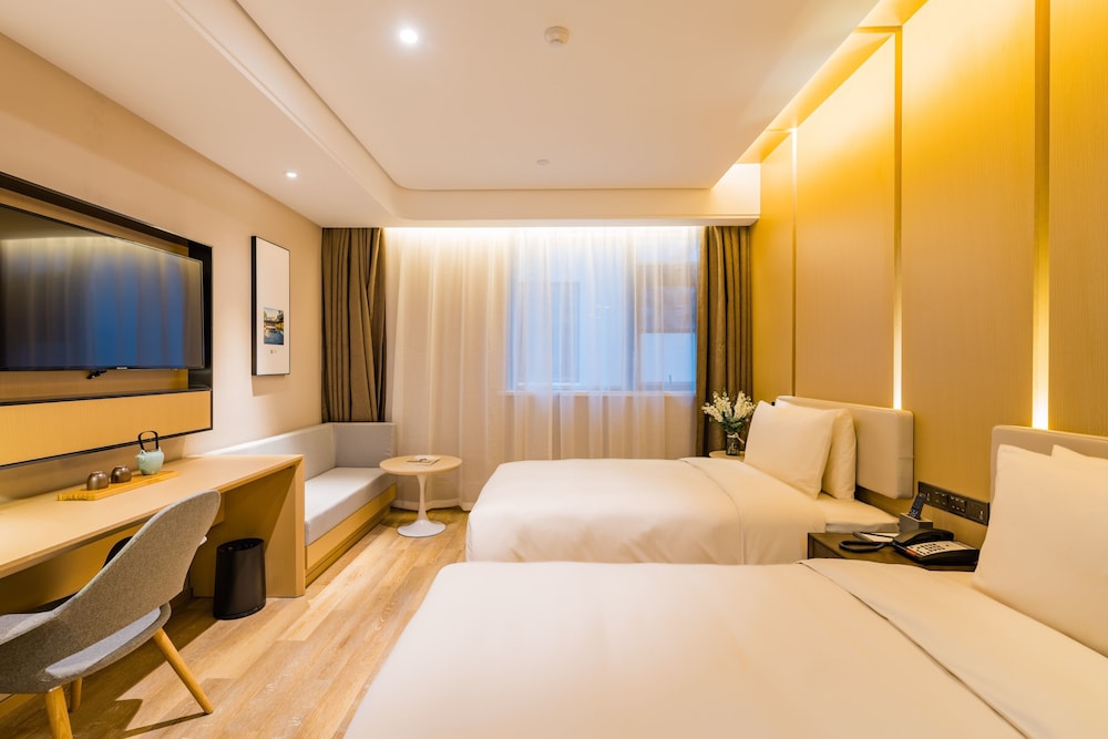 Atour S Hotel Shanghai Oriental Pearl Tower 26/68