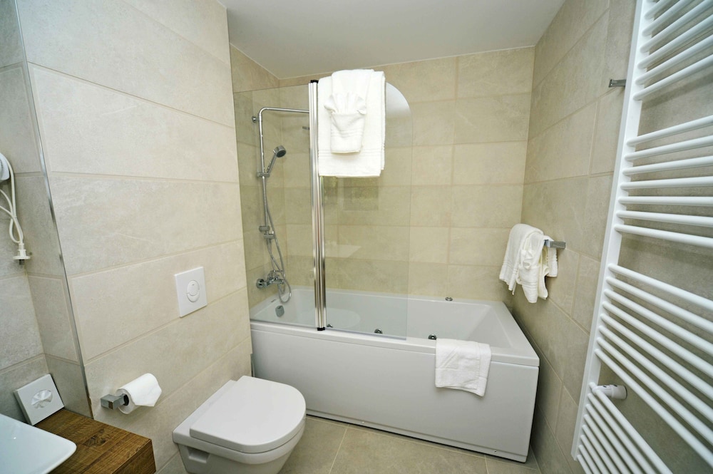 Boutique Hotel Mali Raj 36/41