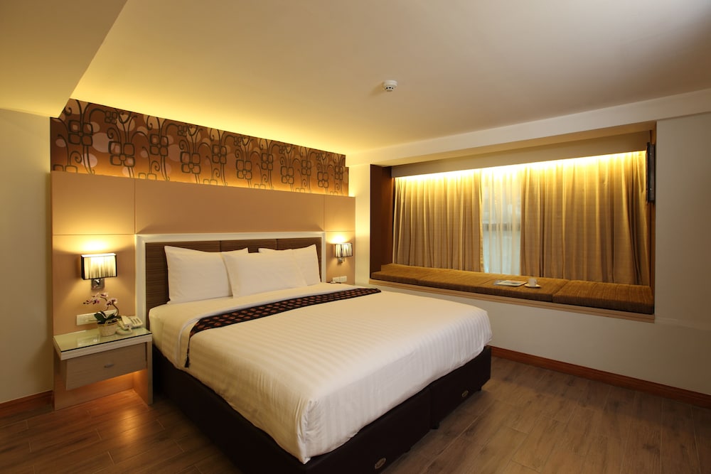 Prestige Suites 22/42