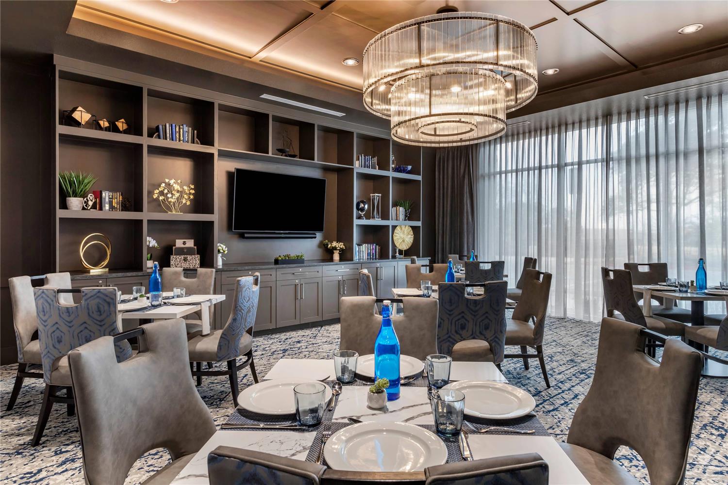 Cambria Hotel Austin Uptown near the Domain 14/17