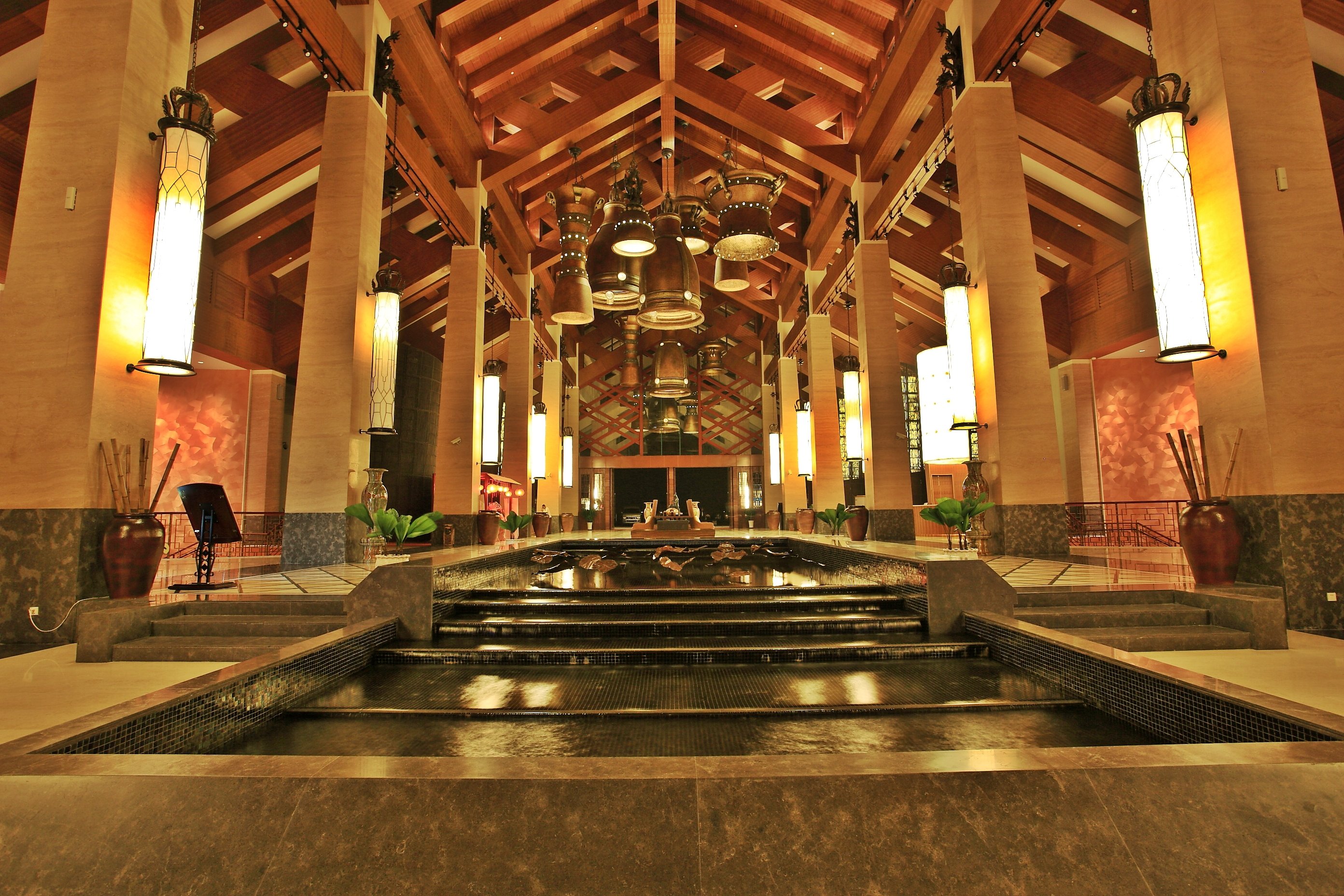 Crowne Plaza Danang by IHG 4/11