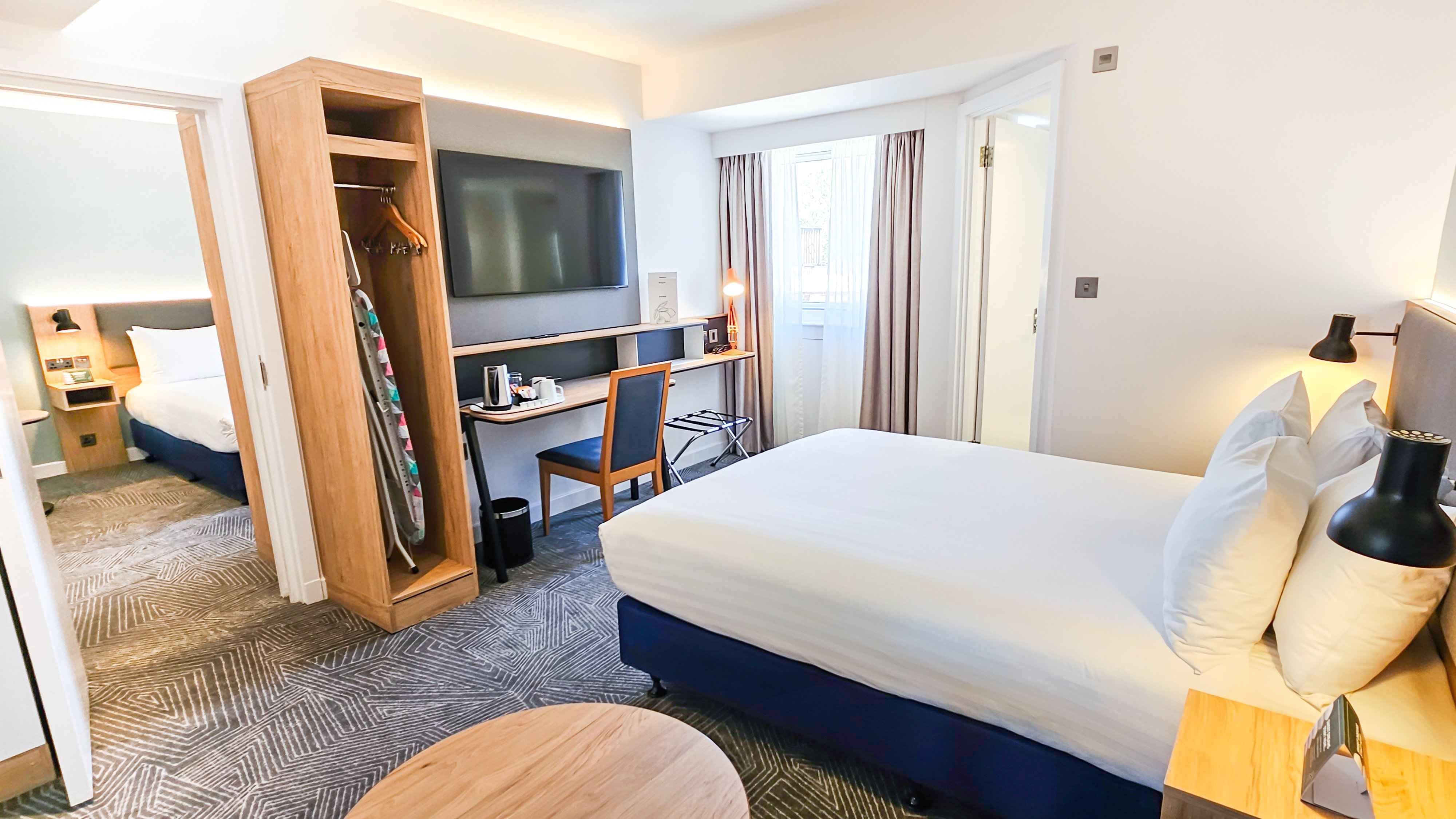 HOLIDAY INN BASINGSTOKE 11/45