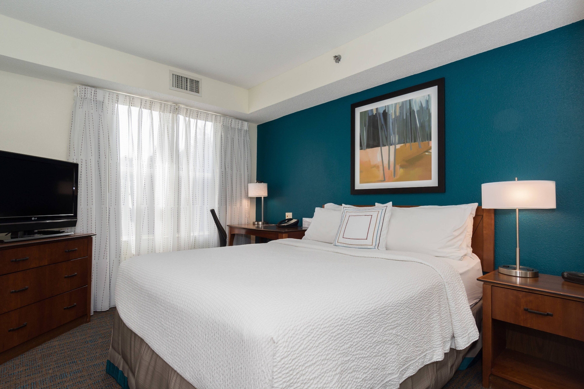 2 Bedrooms, Suite, King and Queen Bed, Sofa