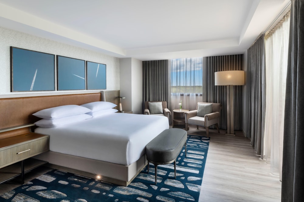 Hyatt Regency O Hare Chicago 16/50
