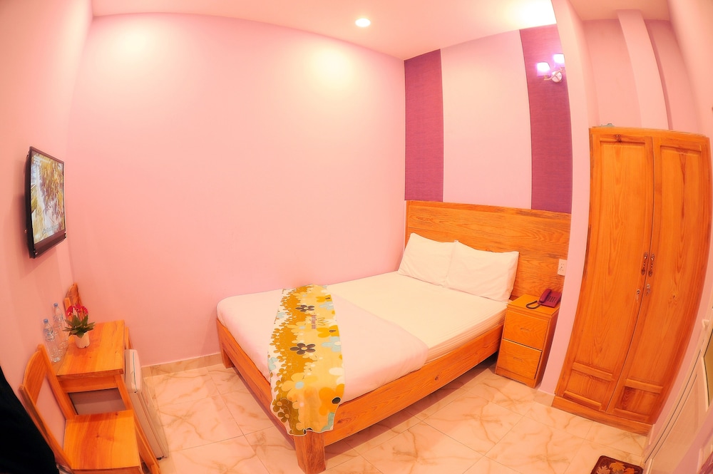 Dalat Flower Hotel 26/72